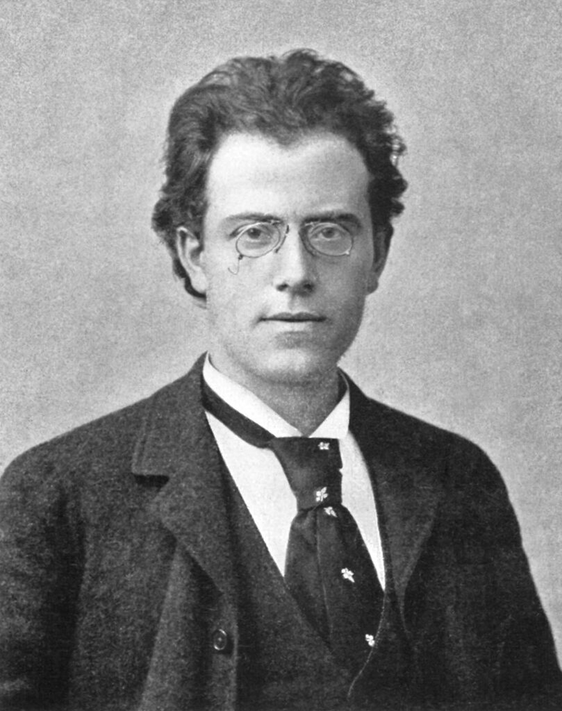 By E. Bieber - Kohut, Adolph (1900) "Gustav Mahler" in Berühmte israelitische Männer und Frauen in der Kulturgeschichte der Menschheit (Volume 1 ed.), Leipzig, Germany: Druck und Verlag von A. H. Payne, pp. p. 143 Retrieved on 15 July 2009., Public Domain, https://commons.wikimedia.org/w/index.php?curid=4956284 <img loading=